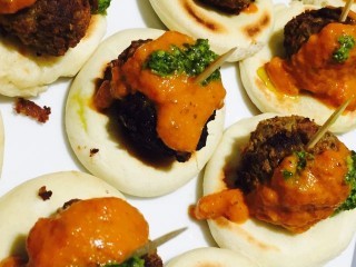 Kebaab With Pesto And Tomato Chutney