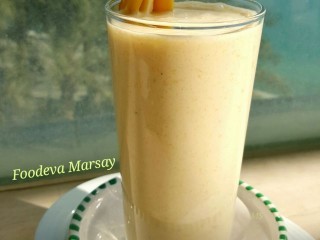 Banana And Mango Smoothie