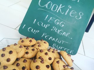 Peanut Butter Cookies | 3 Ingredient