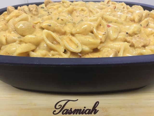 Extra Creamy Chicken Pasta recipe by Tasmiah Tayoob