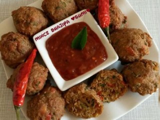 Tuna Or  Mince Bhajiya