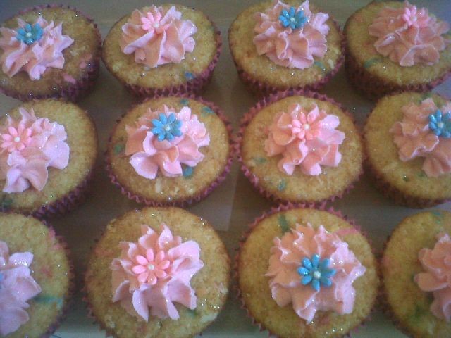 Classic Butter Cupcakes