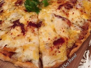 Habibi’s 3 Cheeses Margarita Pizza Topping
