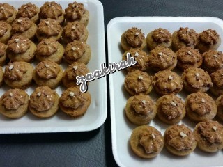 Mini Coffee And Caramel Cuppies