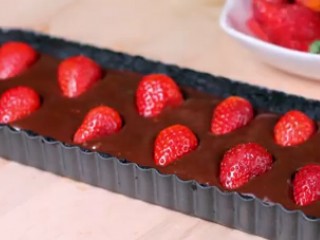 Strawberry Chocolate Tart