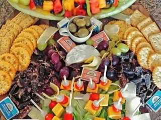 Cheese And Fruit Board - Diy