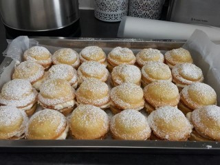 Cream Puffs