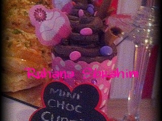 One Bowl Chocolate Cupcakes