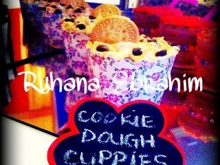 Cookie Dough Cupcakes