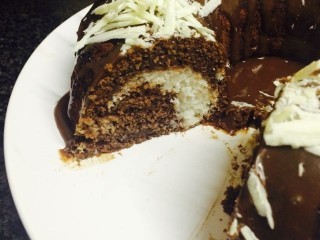 Bounty Cake