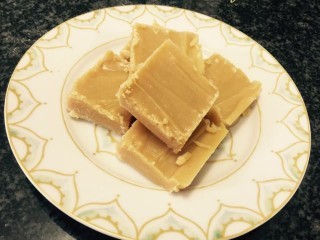 Condensed Milk Fudge