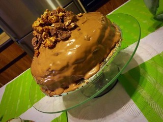 Hazelnut Rocher Cake / My Version