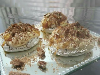 Mini Coffee Pavlovas