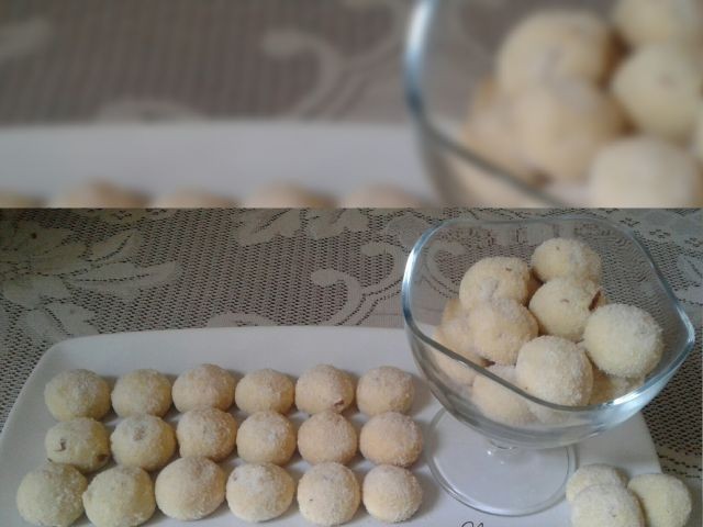 Almond Balls