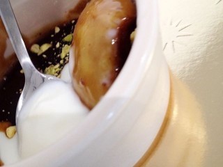 Poached Apples With Vanilla Cinnamon Syrup