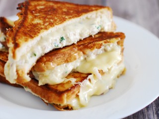 Creamy Chicken Cheese Sandwich