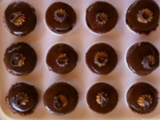 Rolo Cupcakes