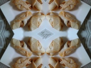 Butter Chicken Turnovers