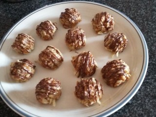 Apple Peanut Butter Truffles