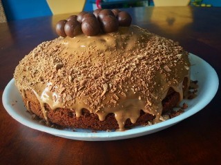 Chocolate Sauce Cake / My Version