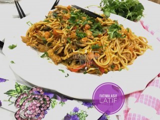 Chicken Noodle Stir Fry