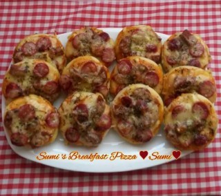 Sumis Breakfast Pizza