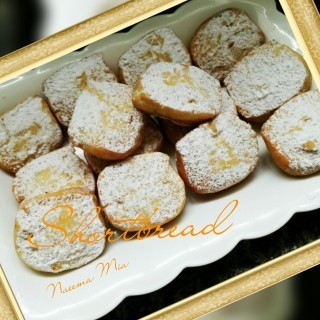 Almond Shortbread