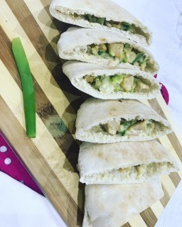 Chicken Mayo Pitas