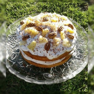 Pineapple Fresh Cream Sponge