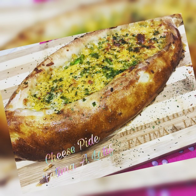 Cheese Pide