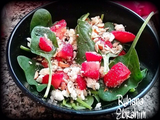 Baby Spinach Strawberry Salad