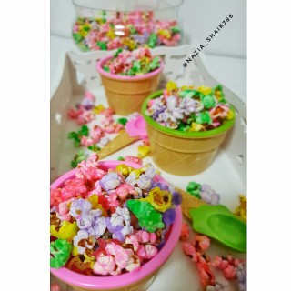Coloured Popcorn