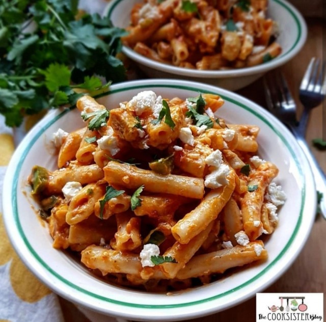 Tomato Based Chicken Pasta recipe by Thecooksisterblog