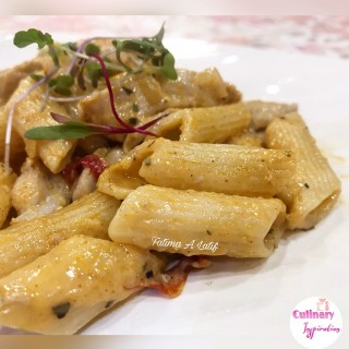 Sriracha Creamy Chicken Pasta