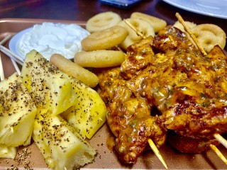 Saucy Garlic Butter Chicken Skewers