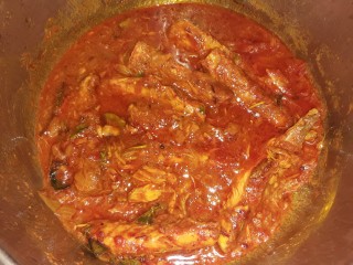 Middle-cut Tinned Fish Curry