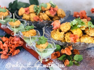 Dadima Chicken Bhajiyah