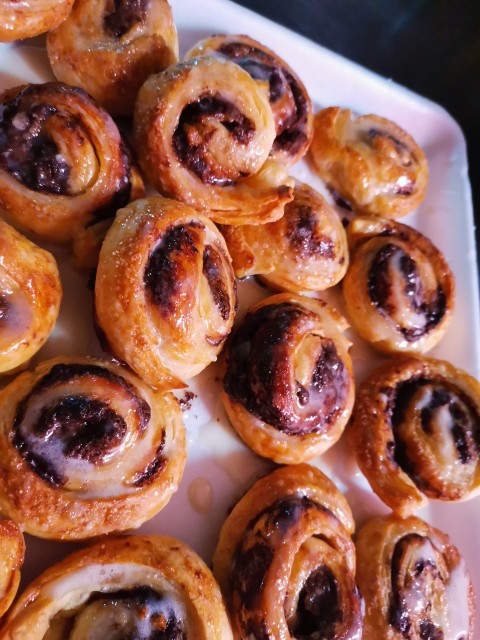 Nutella & Cinnamon Mini Treats