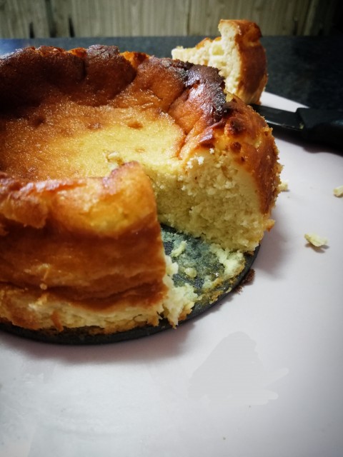 Zoe's Burnt Basque Cheesecake (mini)