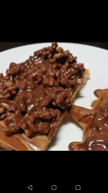 Choco Peanut Crunch Waffle