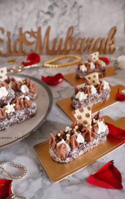 Chocolate Lamingtons