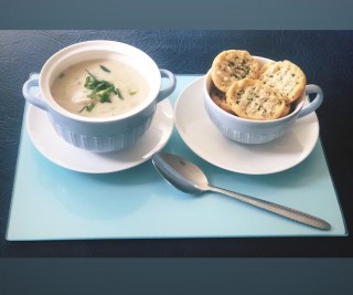 Creamy Chicken Soup (with Tinned Soup)