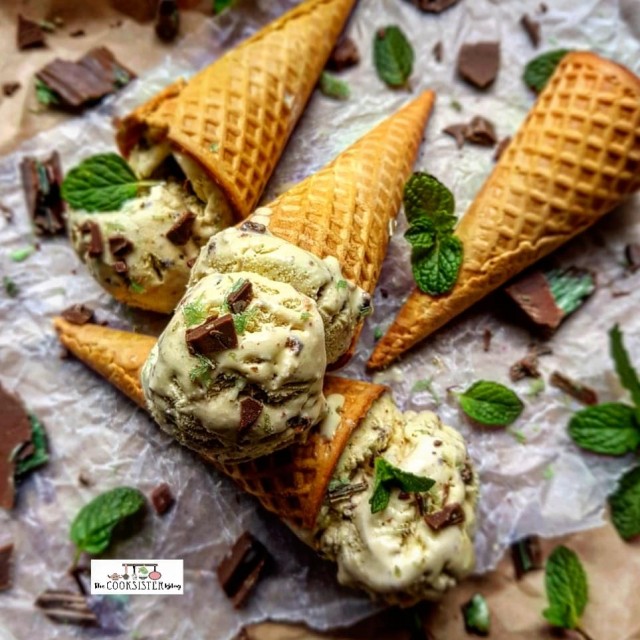 Peppermint Crisp Ice Cream