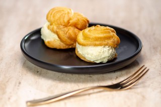 Ice Cream Puffs