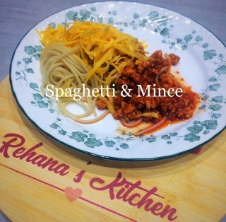 Spaghetti And Mince