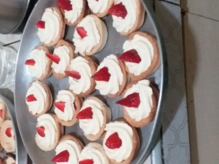 Strawberry Tarts