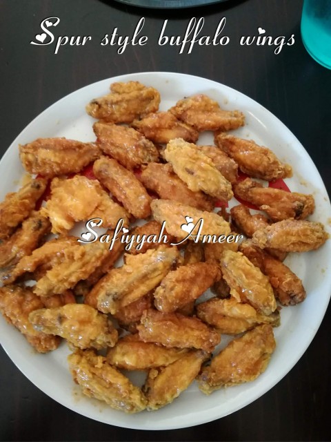 Spur Style Buffalo Wings recipe by Safiyyah Ameer