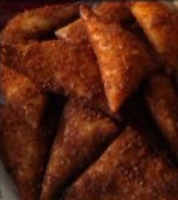 Cheesy Asparagus Samosas