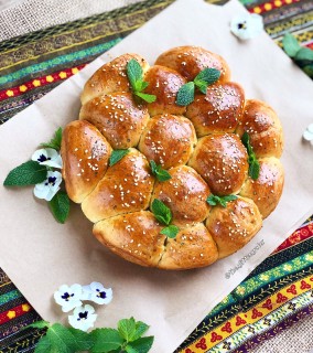 Fennel Naan Rolls