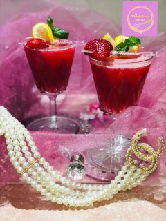 Strawberry And Rose Moctail